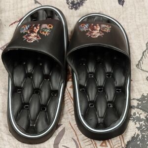 Women’s Black Floral-Print Slide Mules